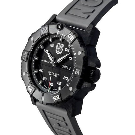 Luminox Master Carbon SEAL Grey Rubber Strap Black Dial Swiss Automatic Divers XS.3862 200M Mens Watch